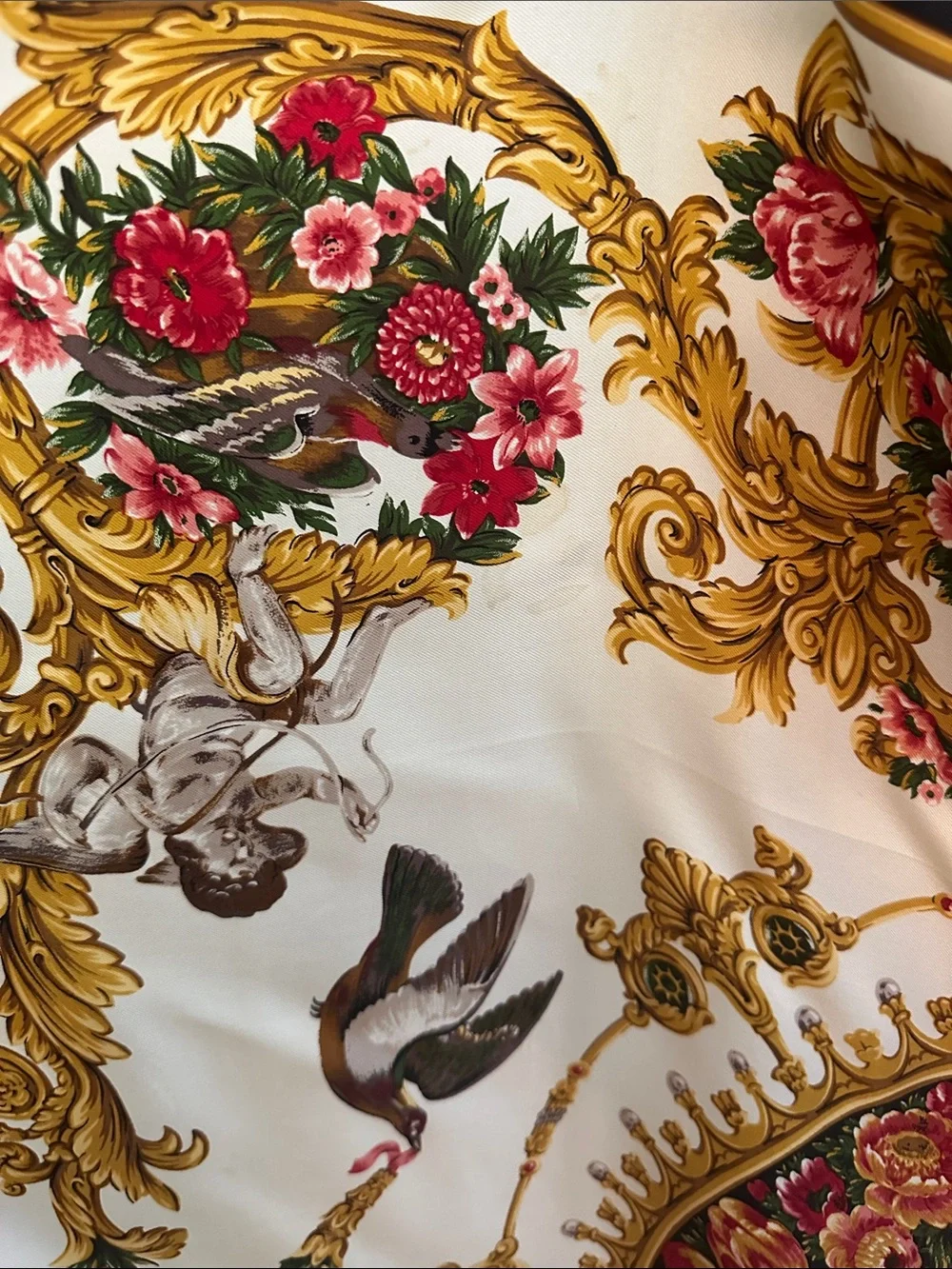 Smithsonian Institution 100% silk twill scarf